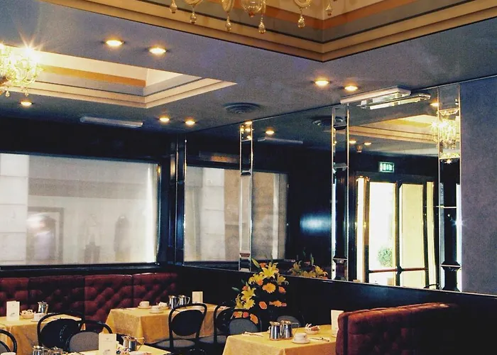 Hotell Byron Ravenna