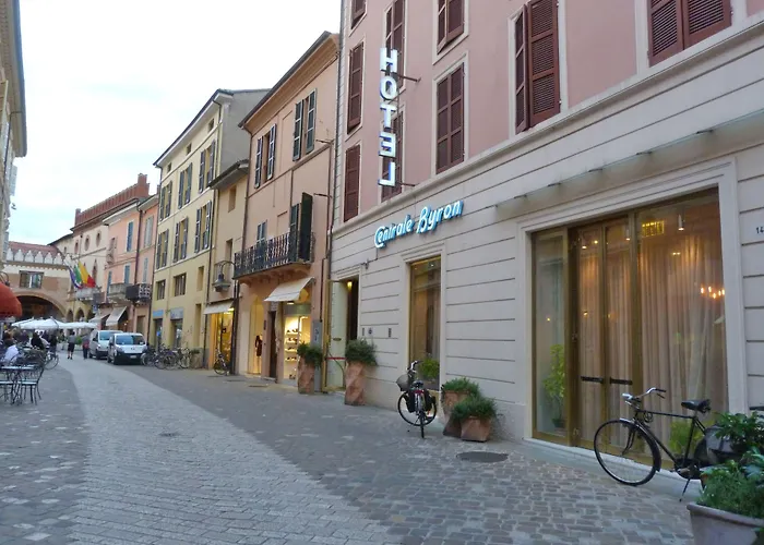 Hotell Byron Ravenna