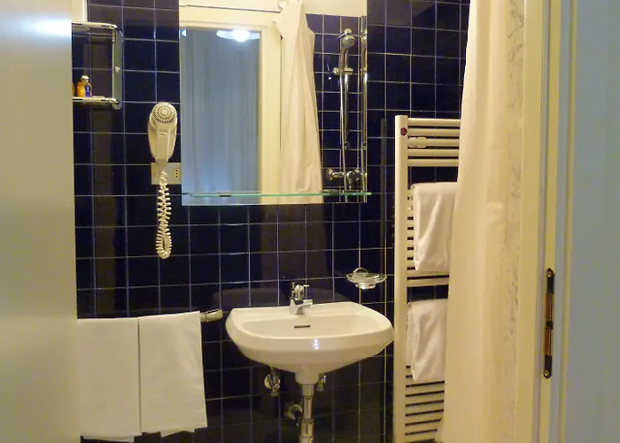 Hotell Byron Ravenna