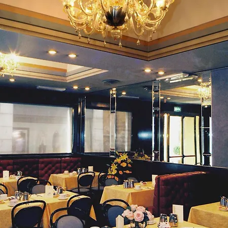 Hotel Byron Rawenna