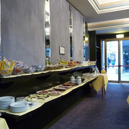 Byron Hotel